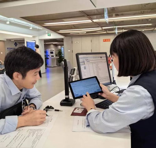 AI咨询师上线上海徐汇“汇通办”，政务服务大模型开启智能新篇章